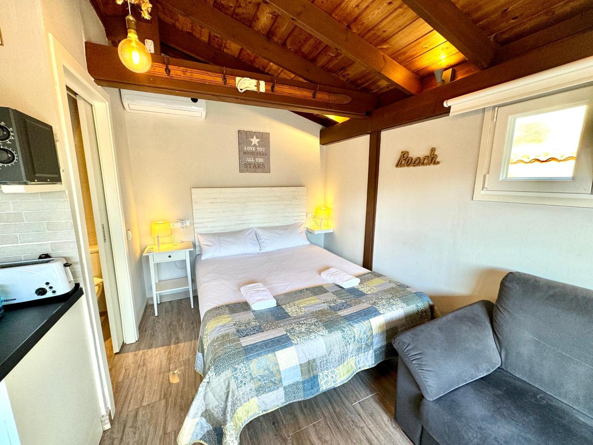 3 Casita-estudio Con Jardin En La Playa *