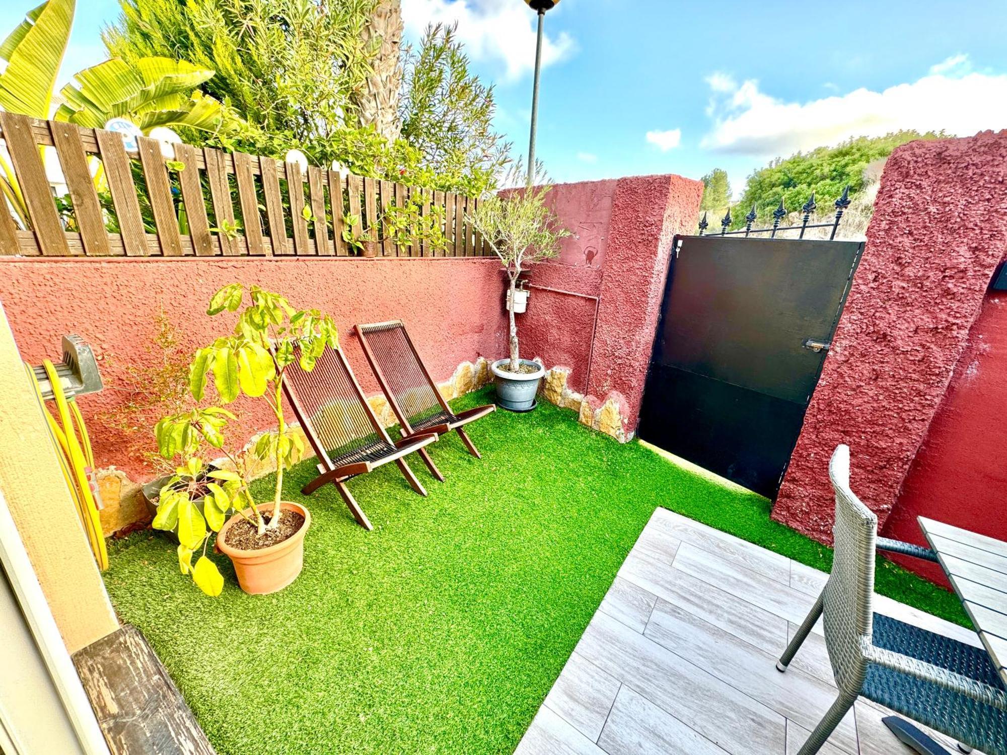3 Casita-estudio Con Jardin En La Playa